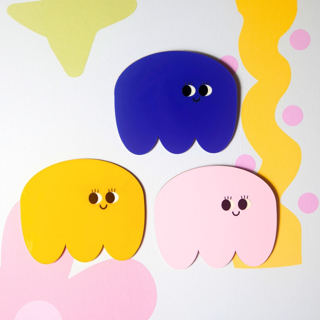 Ken Wall / Magnet smile in Gloss Deep Blue-Little Fish Co.