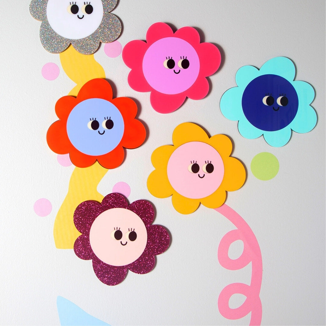 Lola Wall / Magnet smile in Blue / Blue-New Arrivals 2025-Little Fish Co.