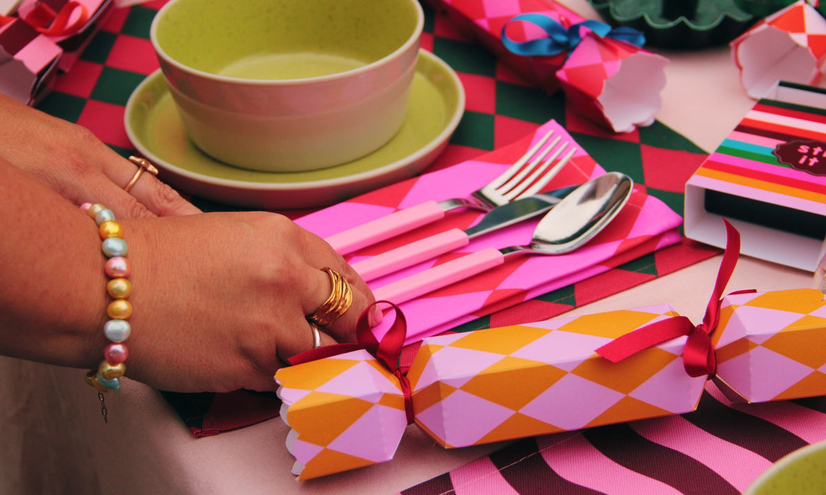 Multi colour stripe fill your own crackers