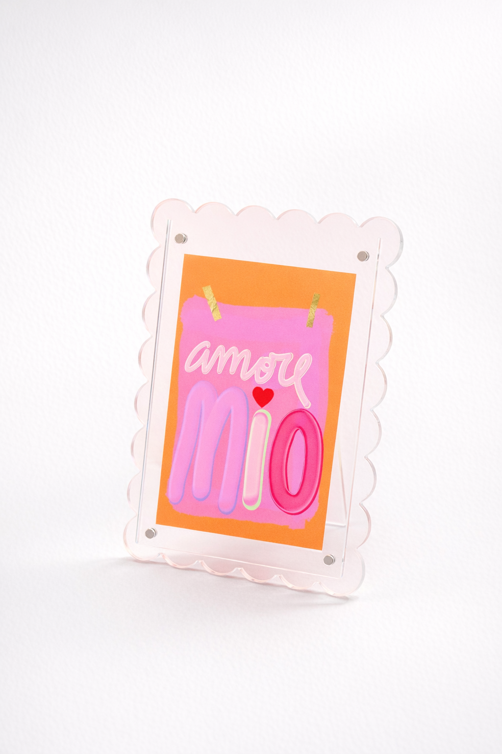 Iridescent scallop edge acrylic frame