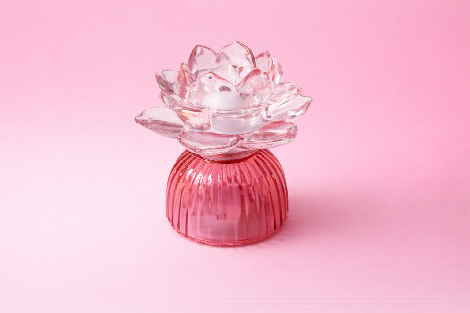 Liela LED floral lamp in Red Small