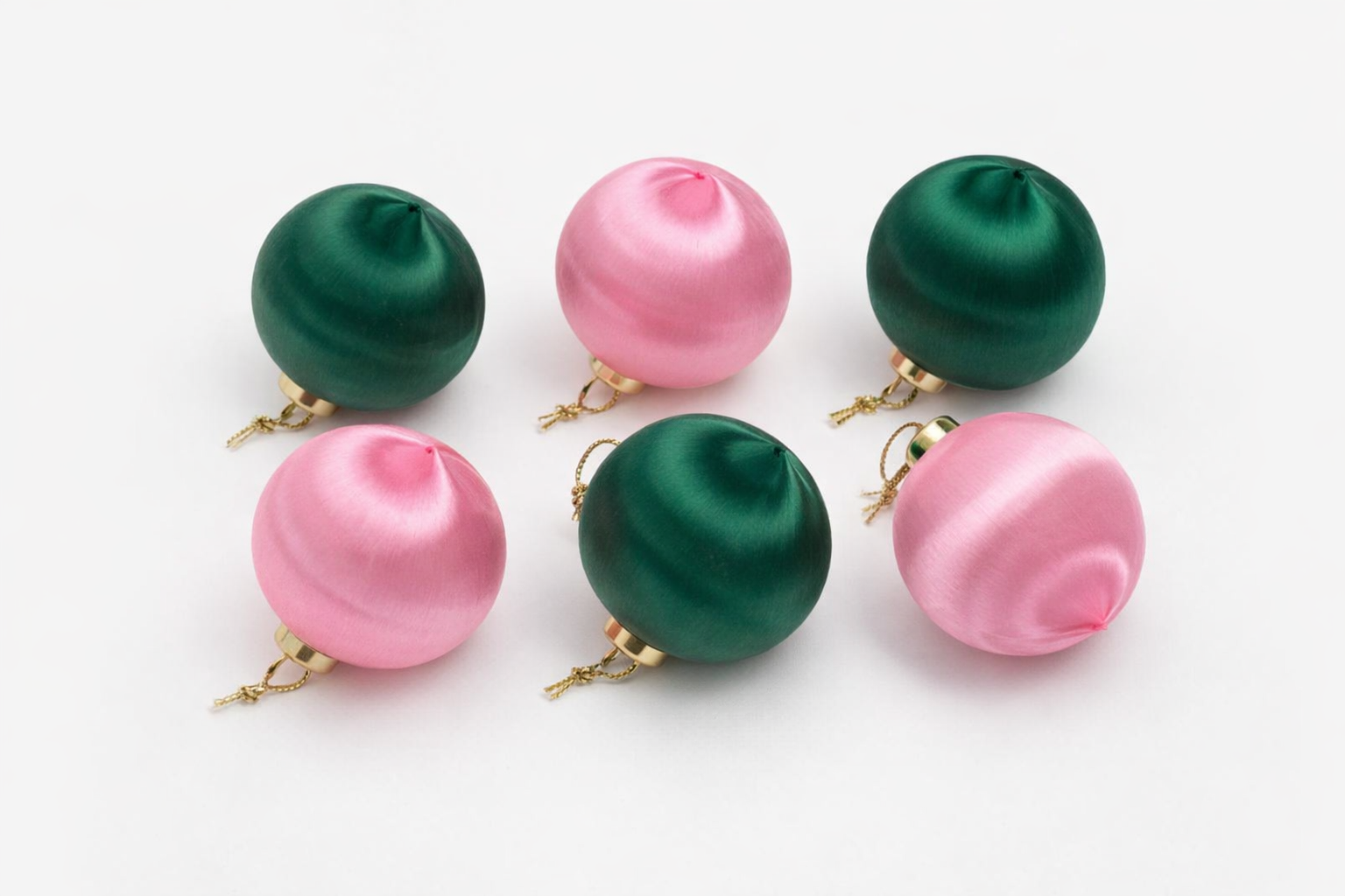 Set of 6 Plain Green/Pink Baubles - Preorder