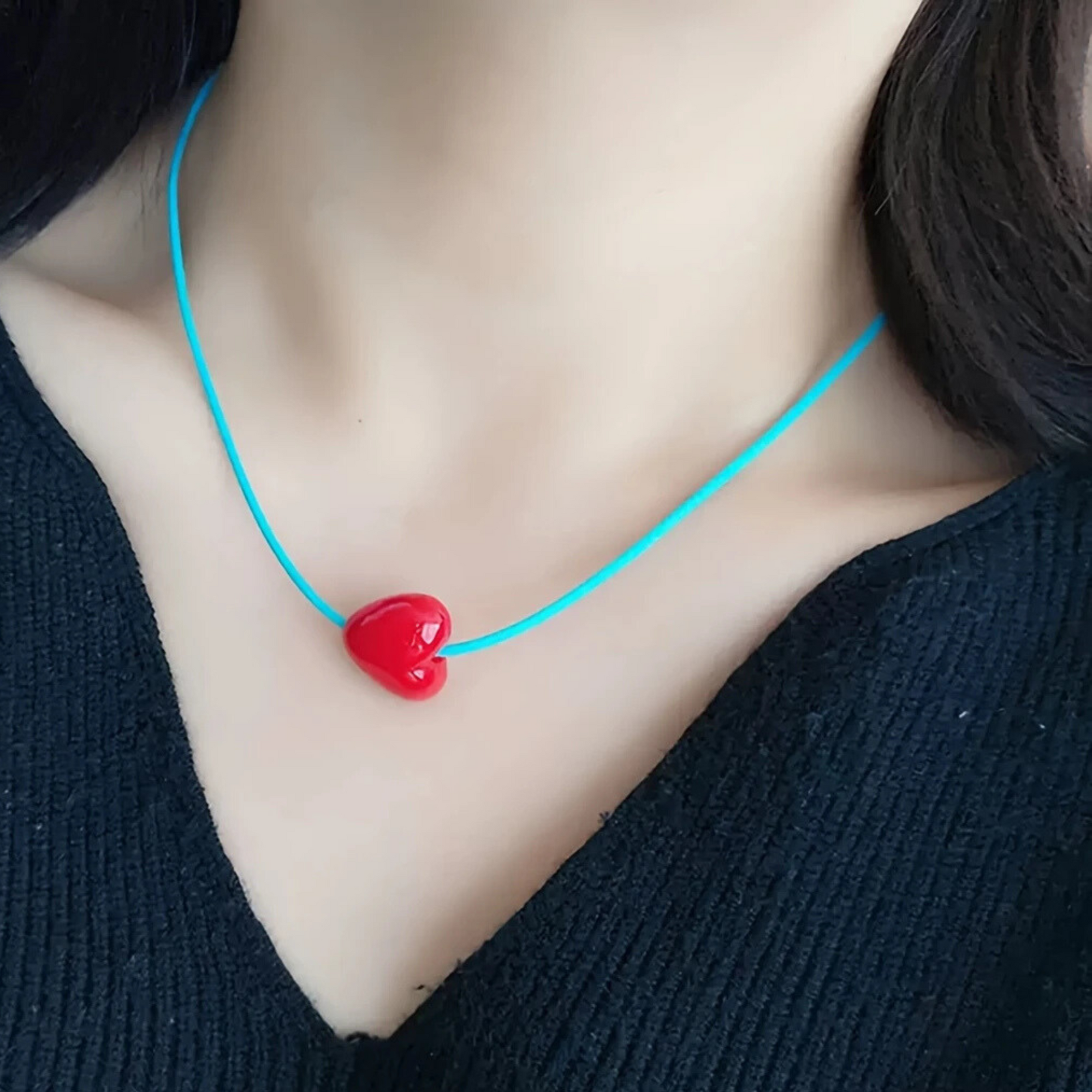 Simple string heart necklace-Little Fish Co.