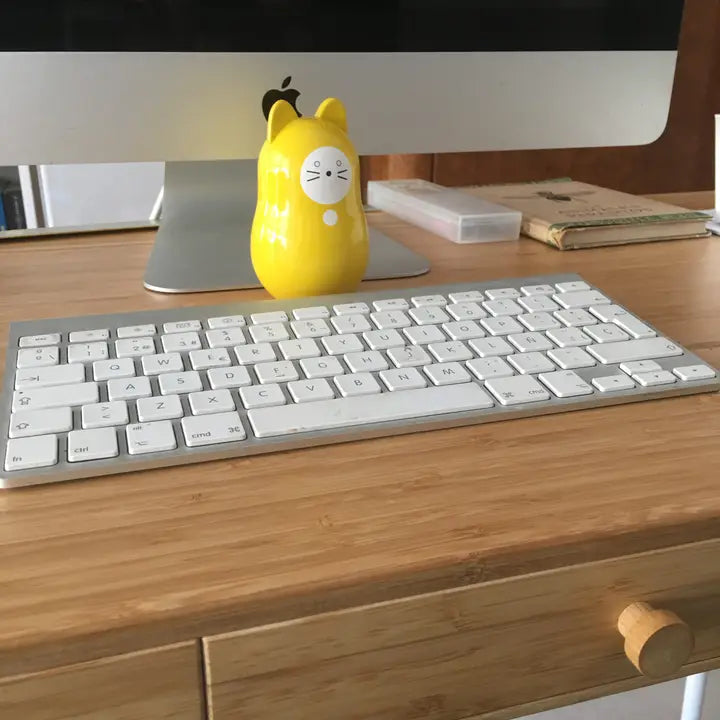 Daruma-Neko (Yellow) : Good Life. Achieve Your Goal!