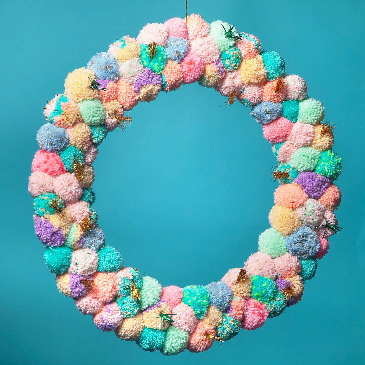 Large Pom Pom wreath with metallic - Pastel-Little Fish Co.