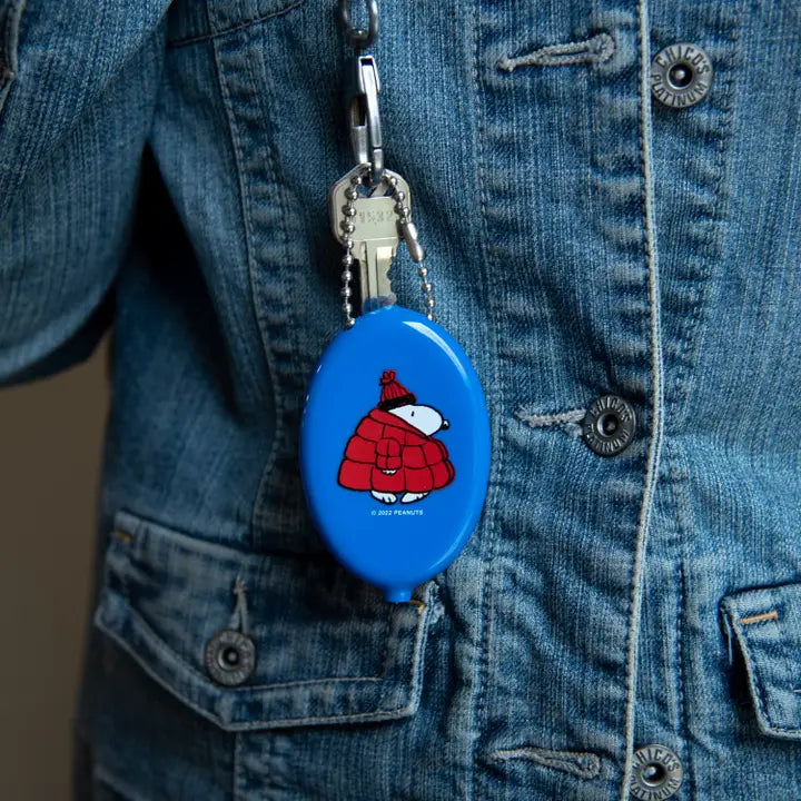 3P4 X Peanuts® - Snoopy Puffy Coat Coin Pouch-Little Fish Co.