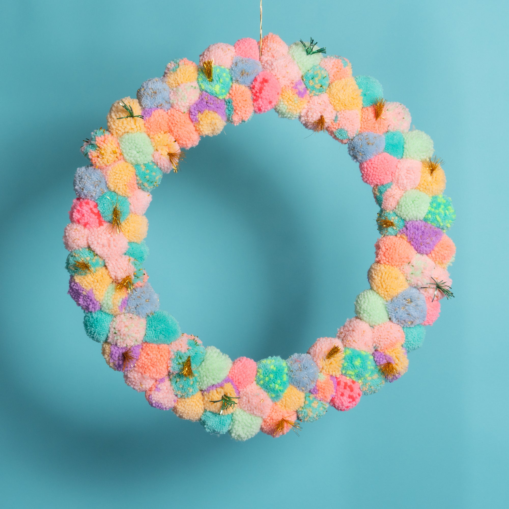 Large Pom Pom wreath with metallic - Pastel-Little Fish Co.