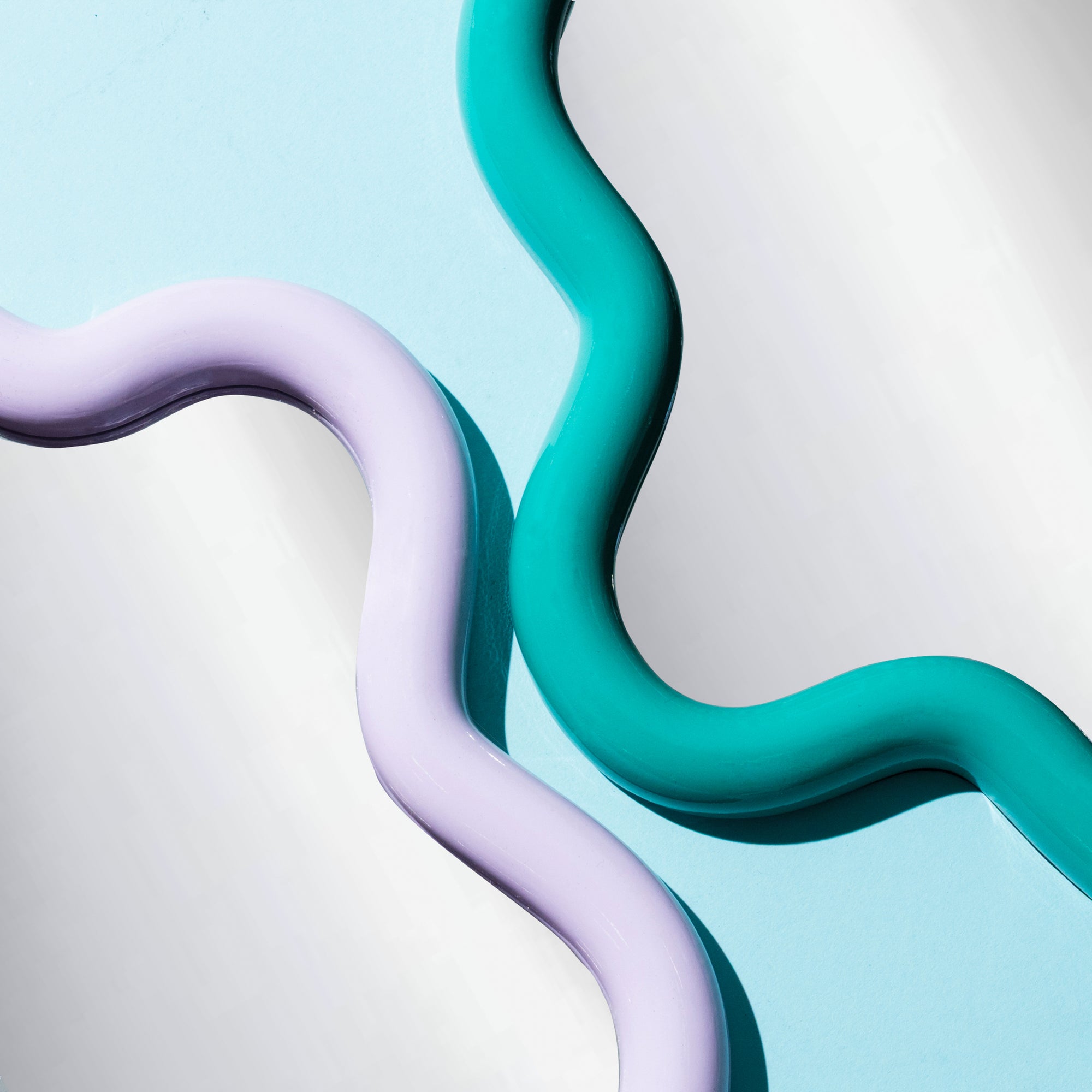 The Fairmont Star mirror - Lilac gloss Ship November-Little Fish Co.