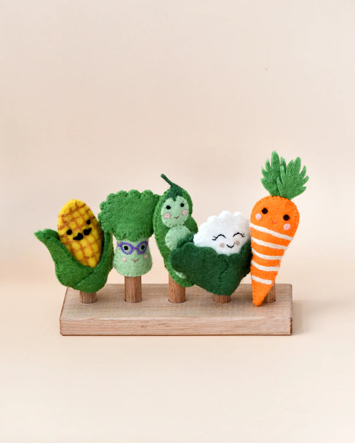 Felt Veggies Finger Puppet Set-Little Fish Co.