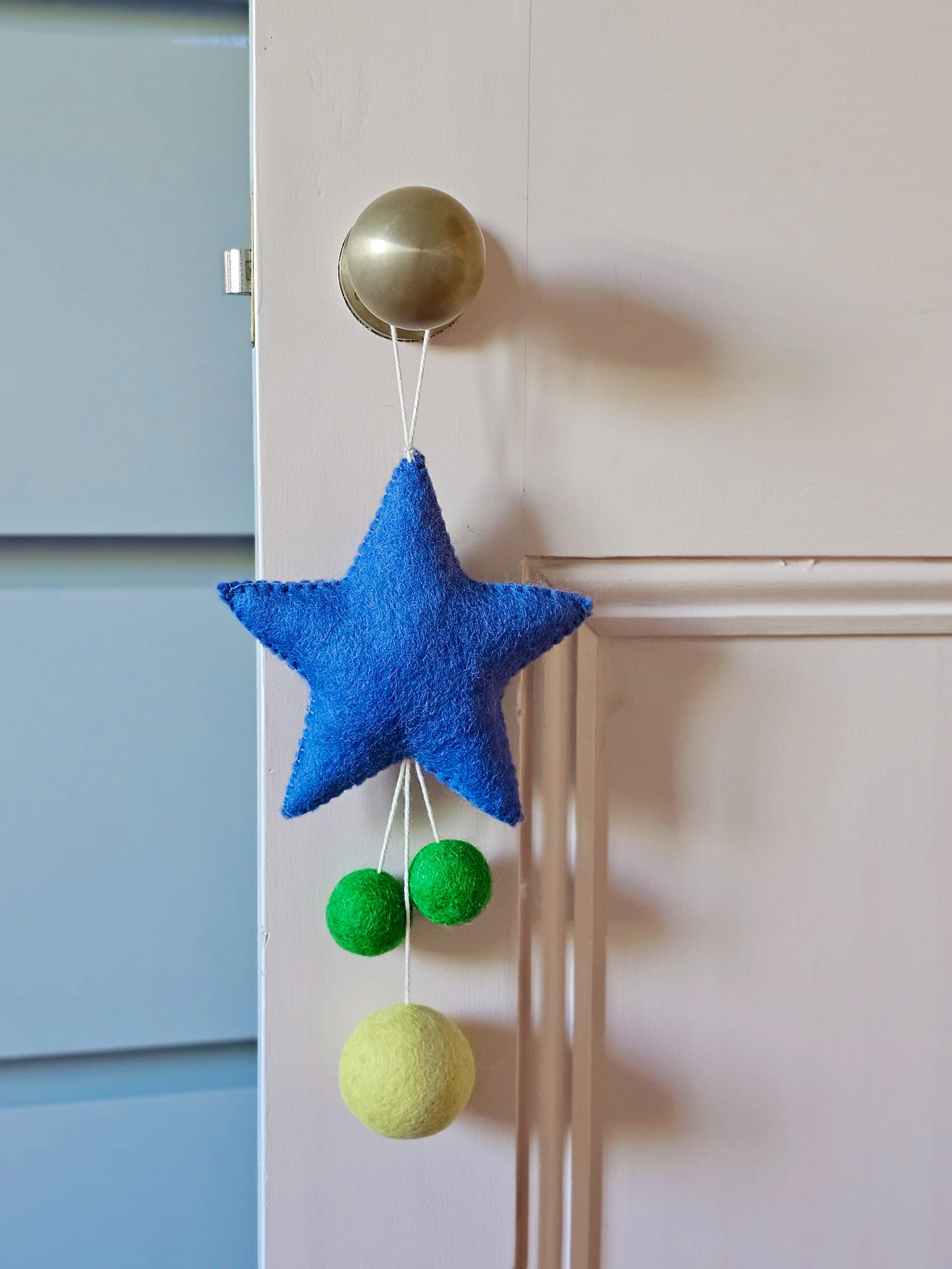 Cornflower star with Apple and Yellow balls-Fun-Little Fish Co.