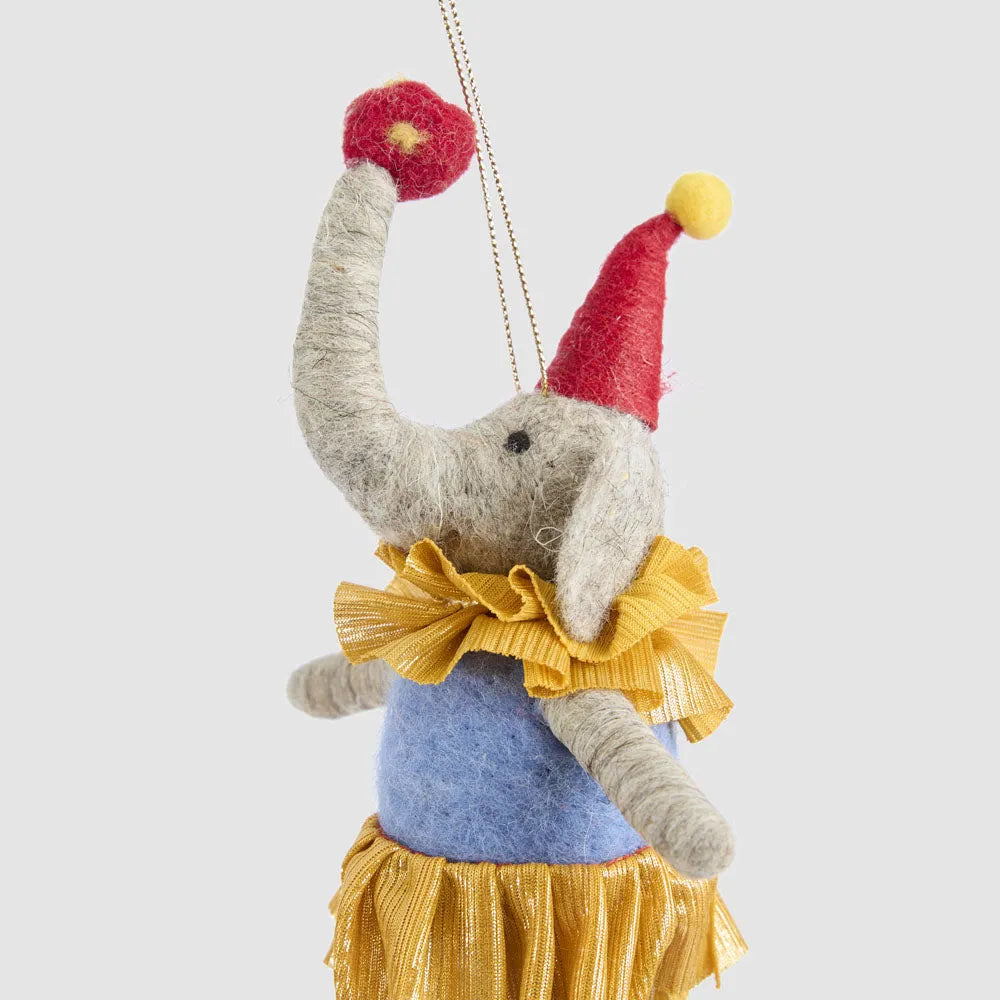 Ellie Balancing Elephant Decoration