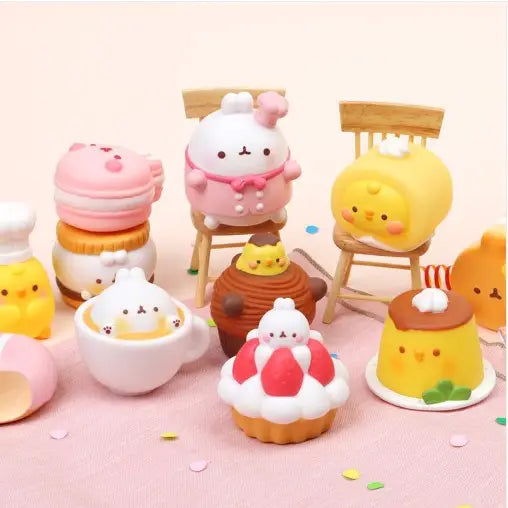 Molang Cafe Dessert theme random figures-Little Fish Co.