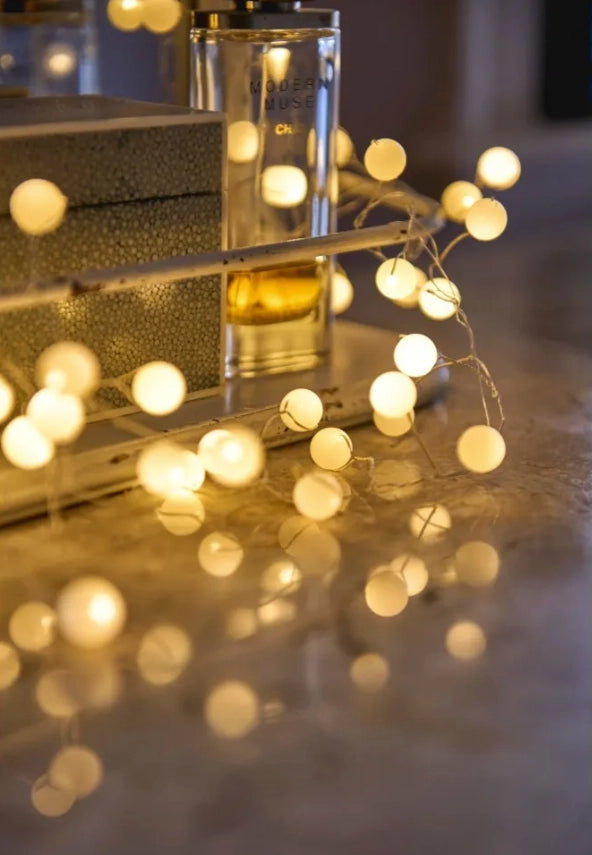 Snowberry -Led string lights - white-Little Fish Co.