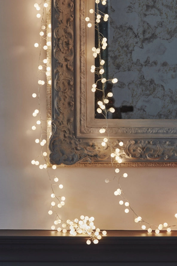 Snowberry -Led string lights - white-Little Fish Co.