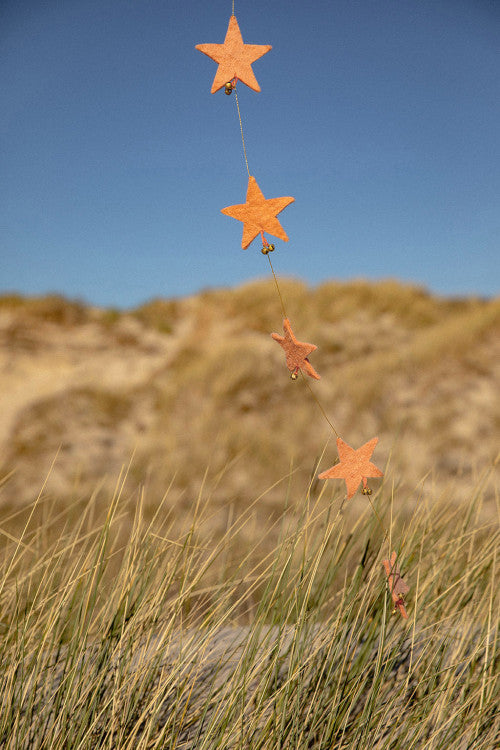 Falling Stars Garland in Blush