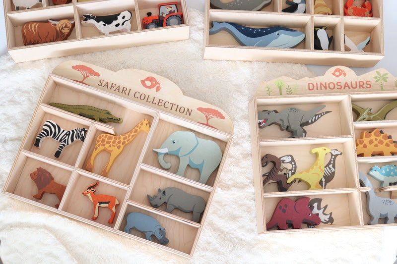 Dinosaur display shelf set-Little Fish Co.