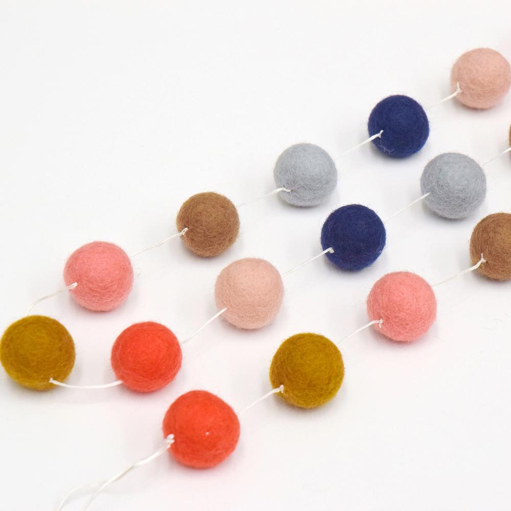 Pompom ball felt garland - Spring-Fun-Little Fish Co.