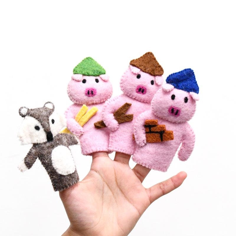 The Three Little Pigs Story Finger puppets. Felt Puppets. 3 Pigs story, The 3 little pigs story puppets Animals Felt Puppet. Animals Puppet-Little Fish Co.