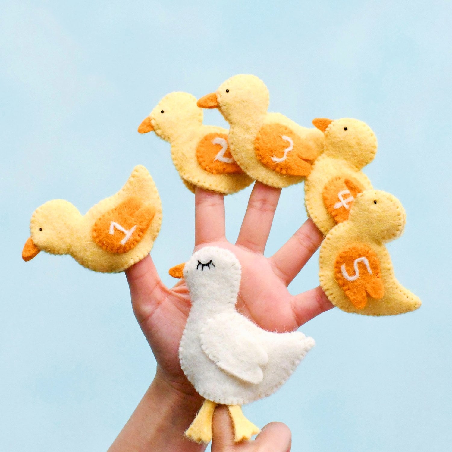 5 Little Ducks - Felt Finger Puppets Set-Little Fish Co.