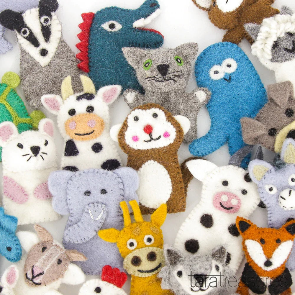 Single Felt Finger puppet possum-Little Fish Co.